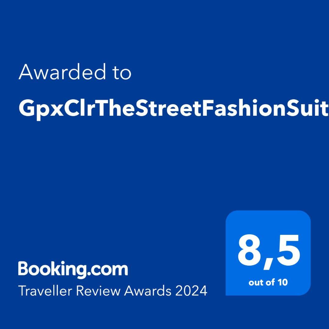 Gpxclrthestreetfashionsuitenw Larissa Esterno foto